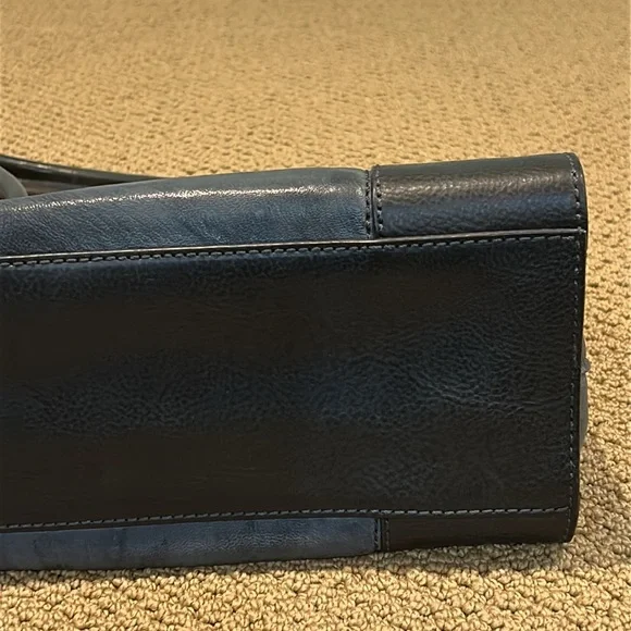 NEW Frye Michelle Work Tote Bag Blue Black Leather - Picture 6 of 16